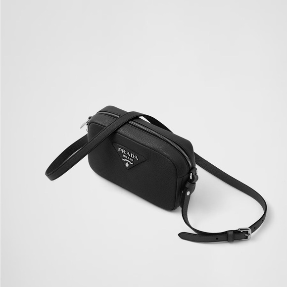 PRADA Logo-Plaque Small Leather Crossbody Bag in Black - Picture 4 of 16